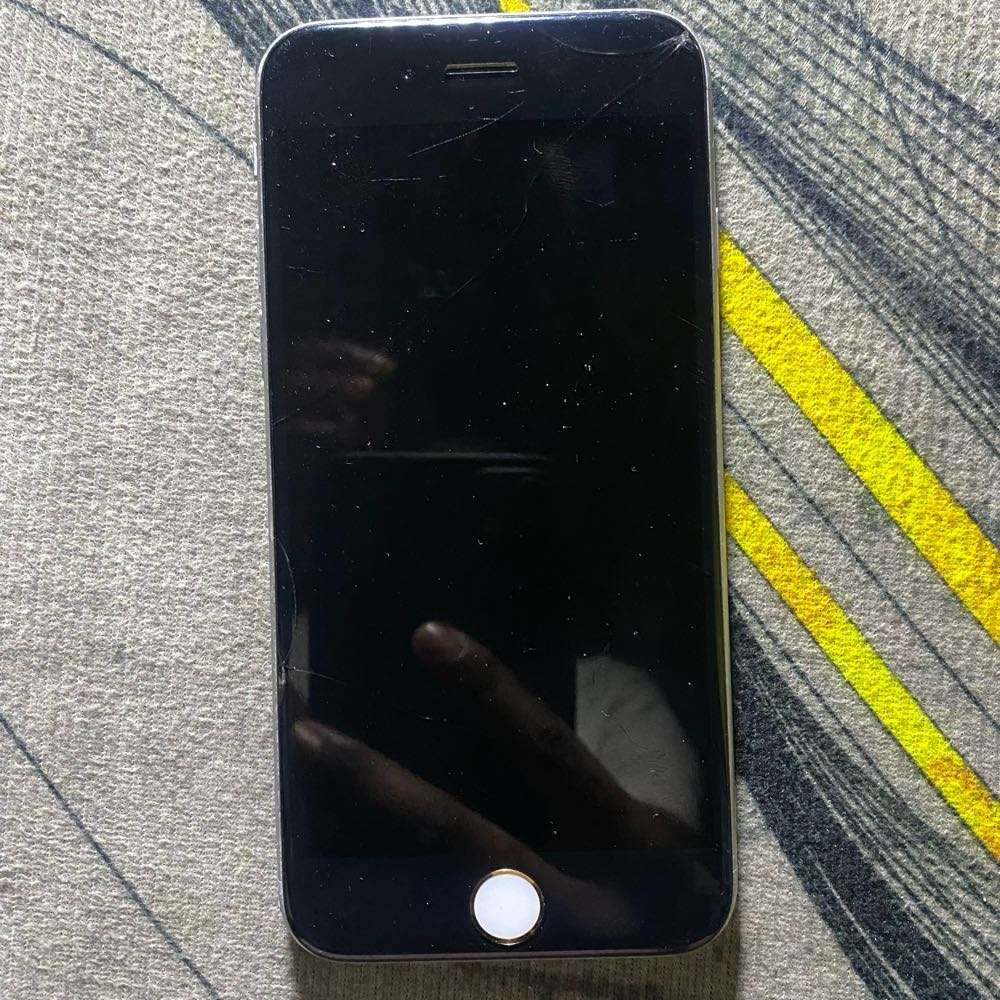 iPhone 6s 64GB Space Grey - Wi-Fi Only