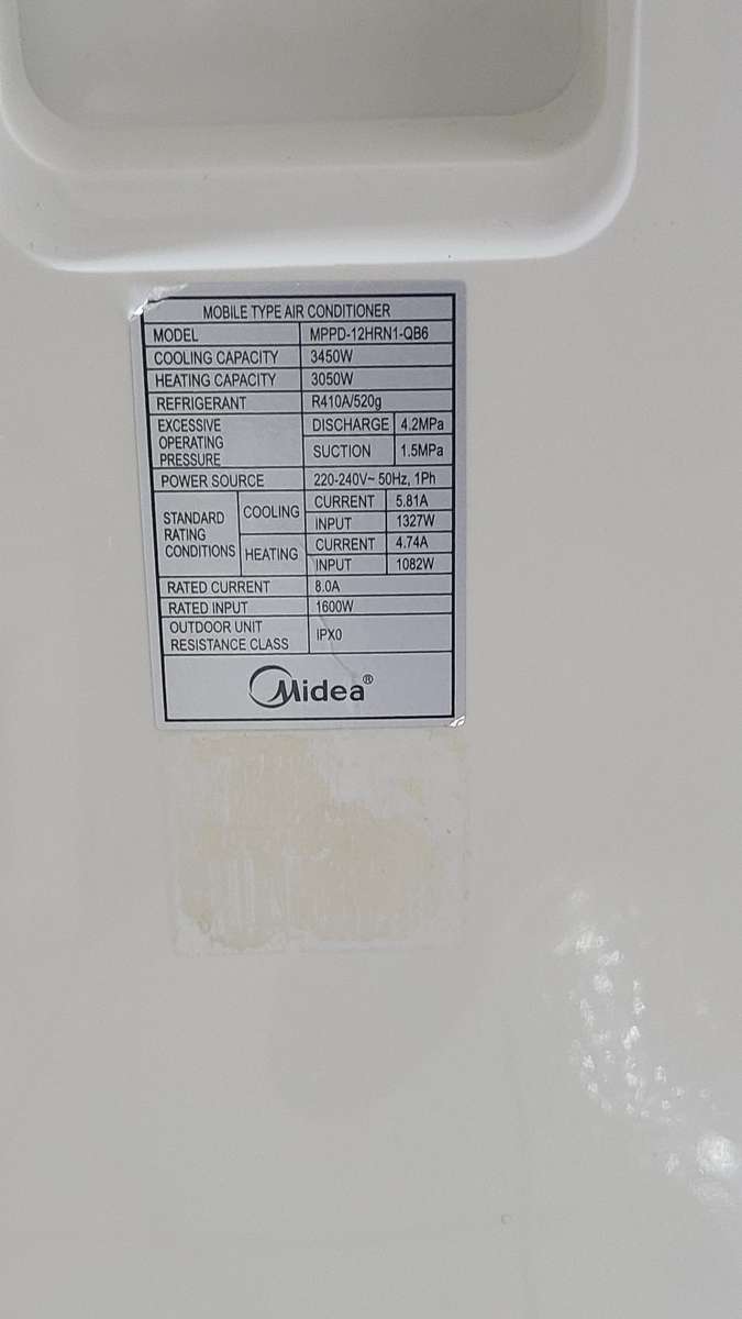 Midea mobile Aircon 12000BTU cooling and heating