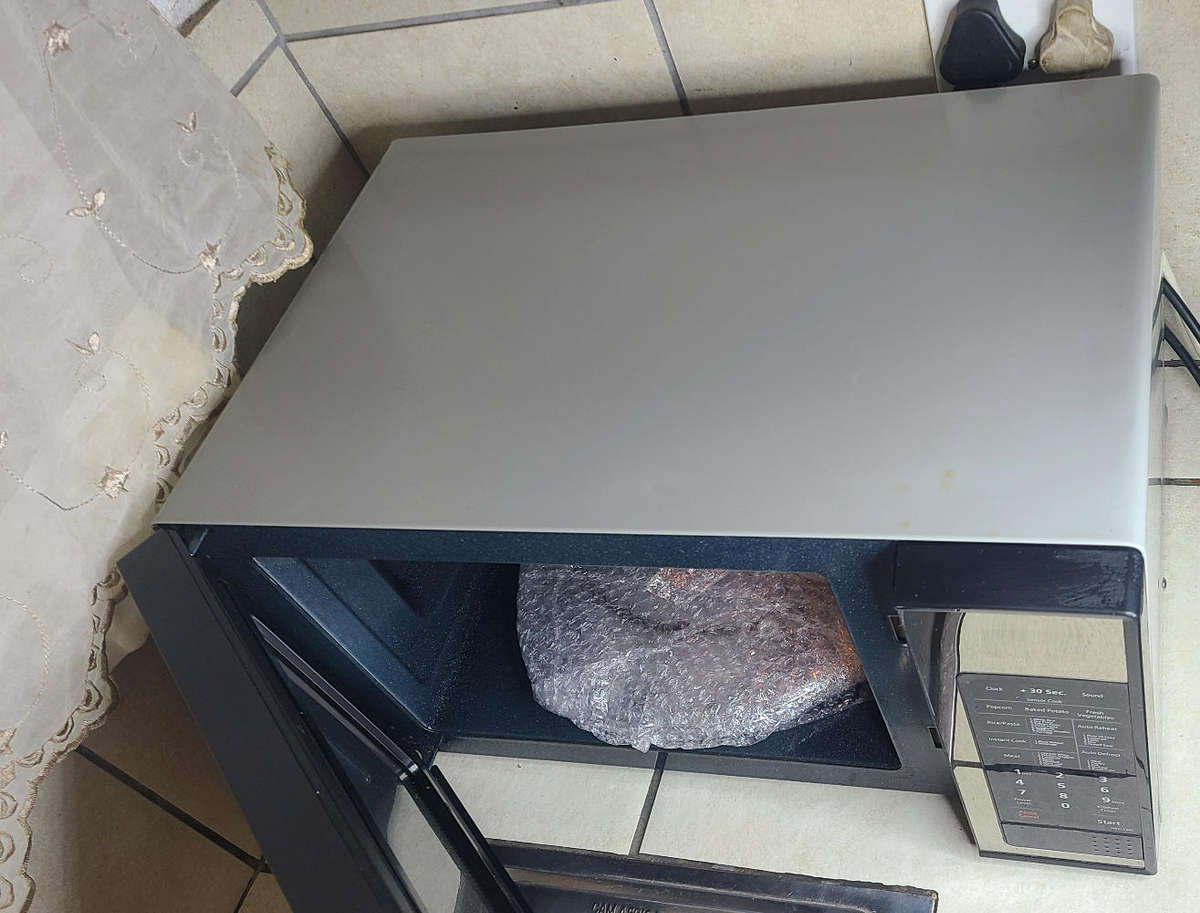Samsung 32L microwave oven