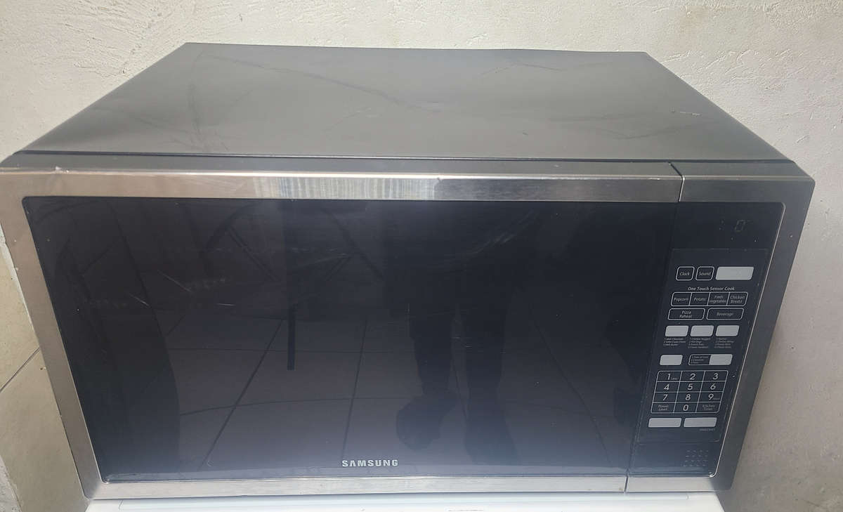 Samsung 55L Microwave oven