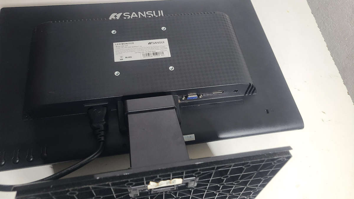 SANSUI LED MONITOR 20inch HDMI screen