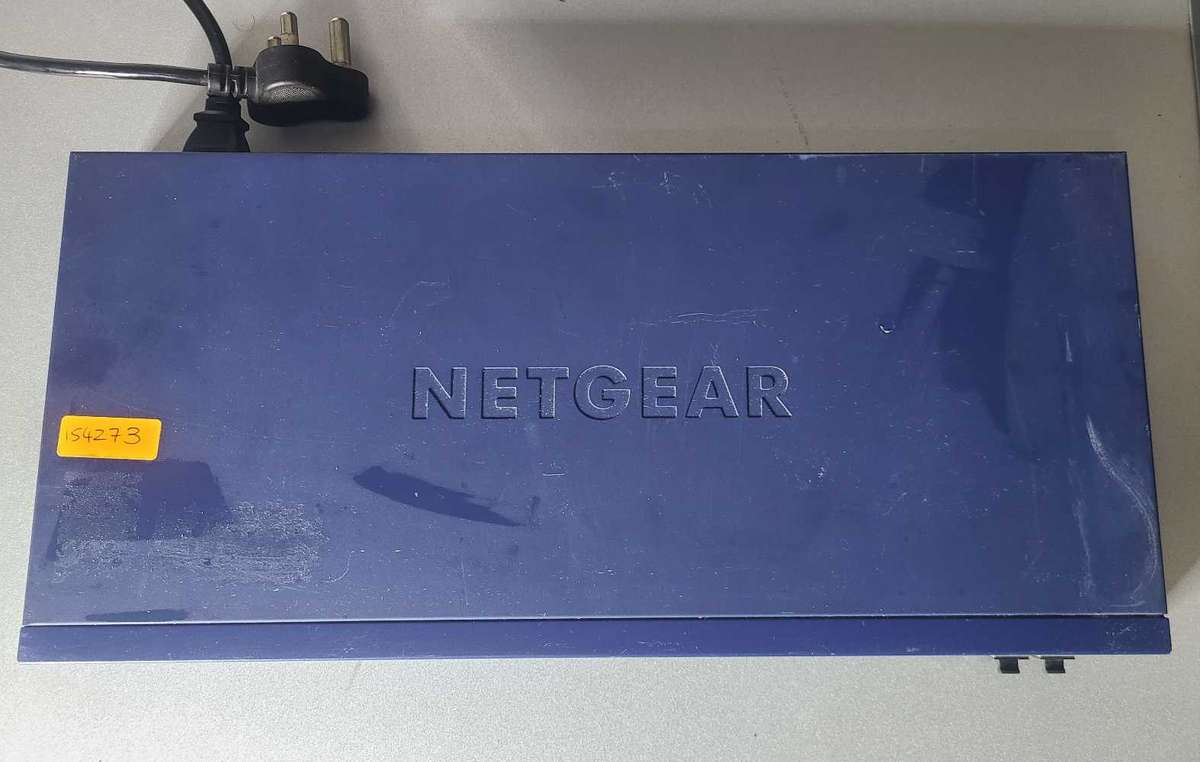 Netgear ProSafe 24port POE +