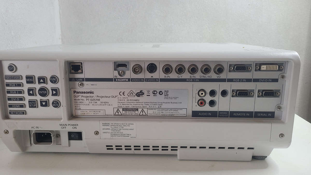 Panasonic Projector PT-DZ750 projector