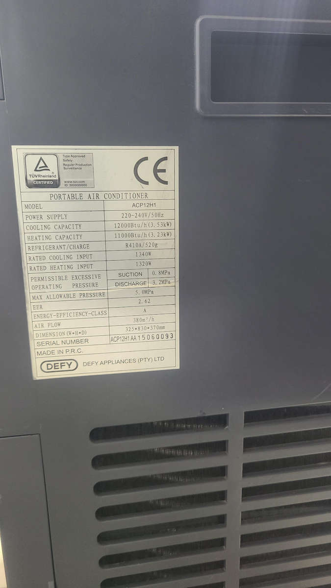 Defy mobile/portable air conditioner 12000BTU cooling and heating