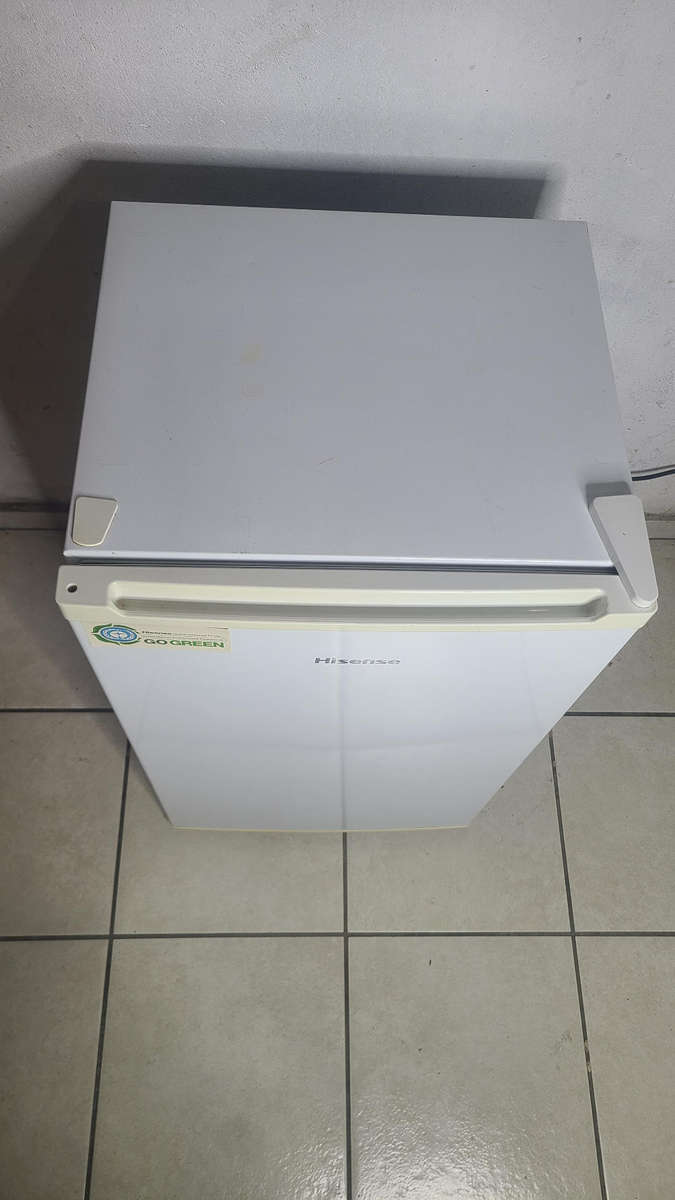 Hisense bar fridge 92L
