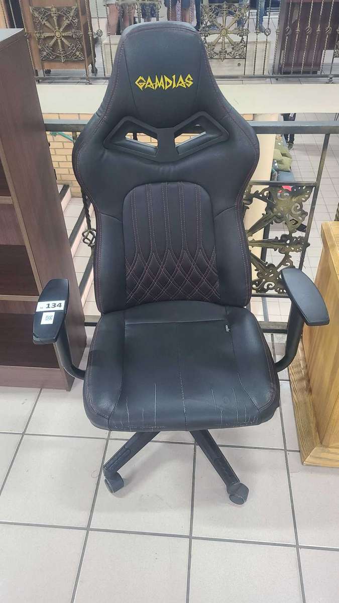 Gamdias Gaming Chair