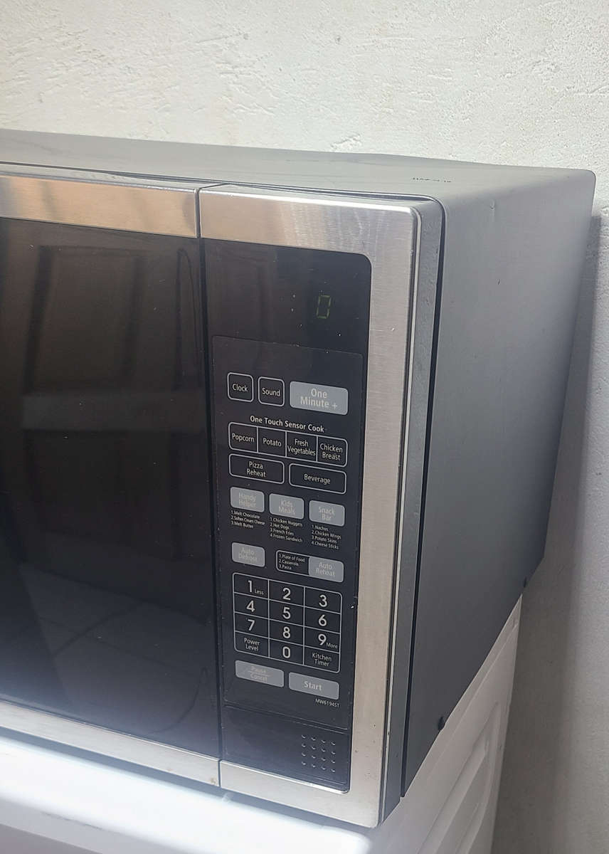 Samsung 55L Microwave oven