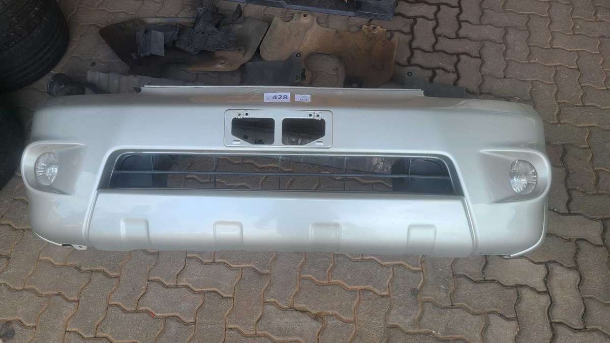 Toyota Futuner 2007-2010 Front bumper