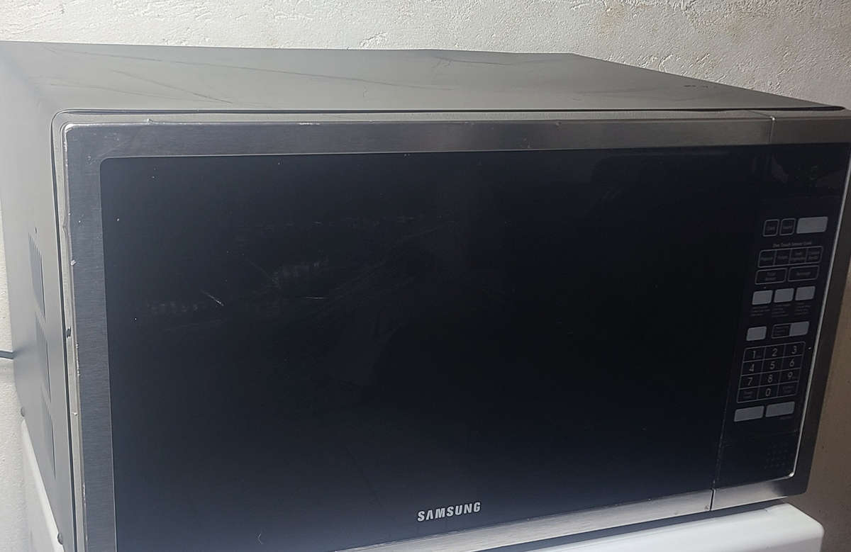 Samsung 55L Microwave oven