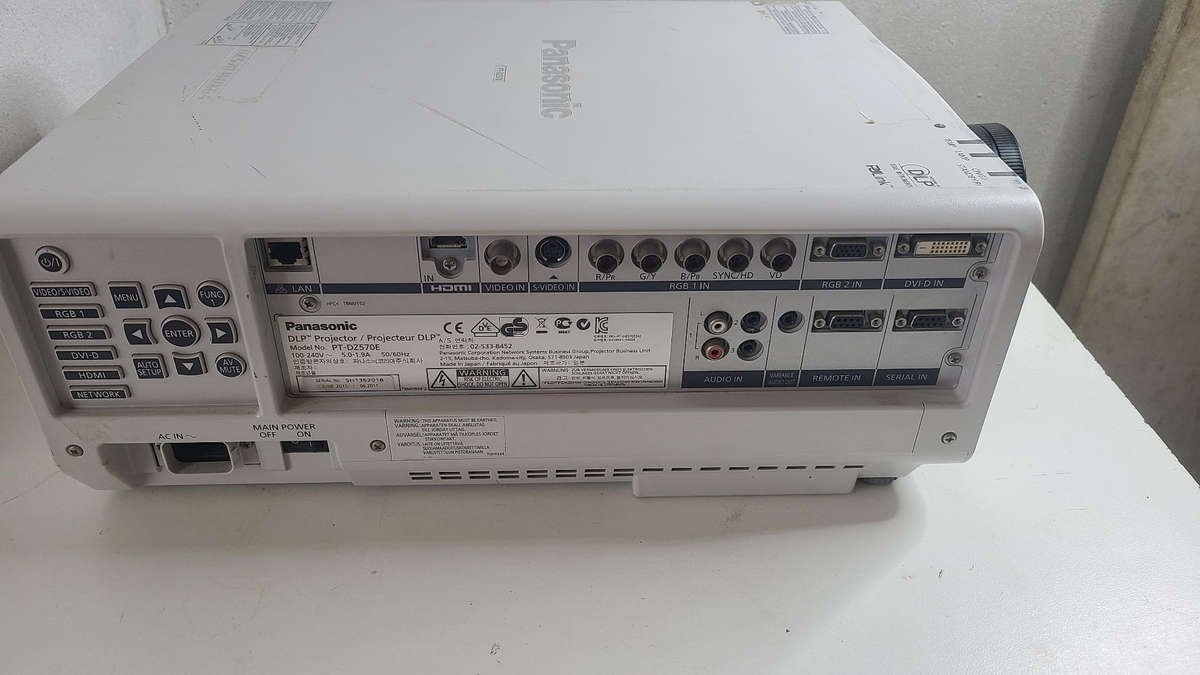 Panasonic Projector PT-DZ750 projector