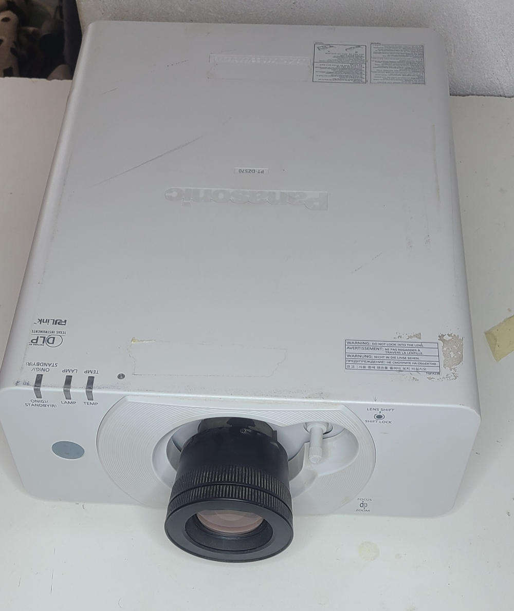 Panasonic Projector PT-DZ750 projector