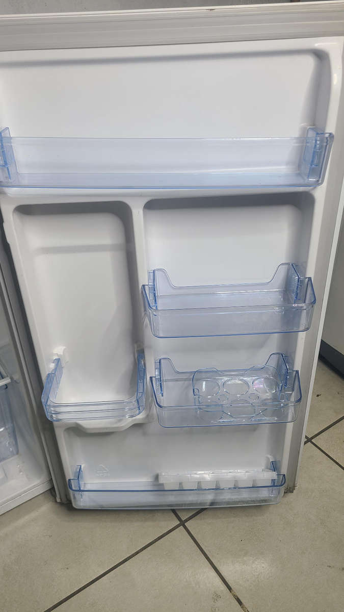 Hisense bar fridge 92L