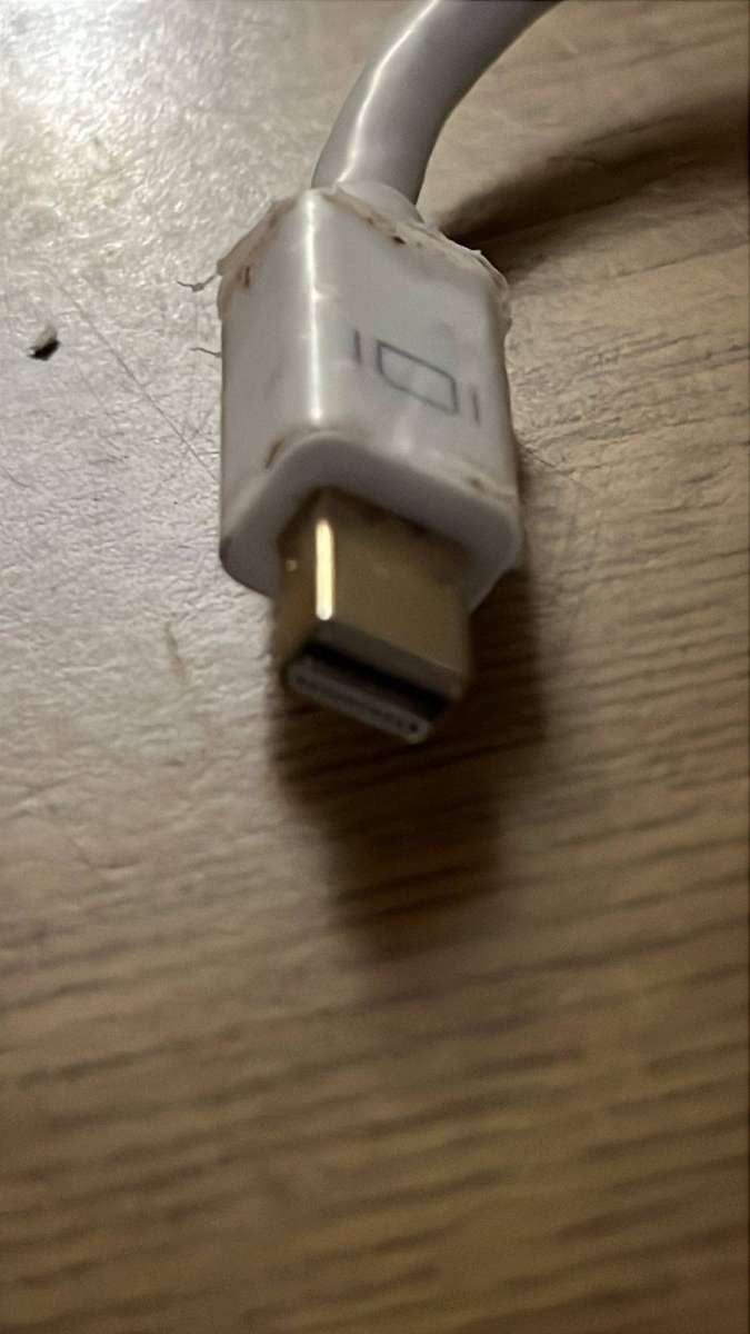 Mini Display to HDMI Dongle