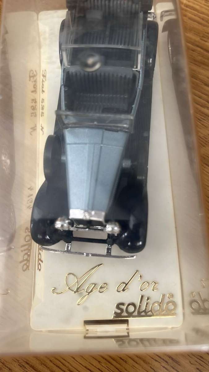 Solido Age d'or 4154 Fiat 525 N, details below