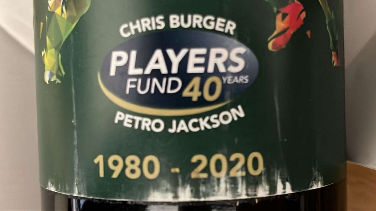 Rugby Collectors - Burger/Jackson Players Fund 40 Years Celebratory Bottle of Wine, details below