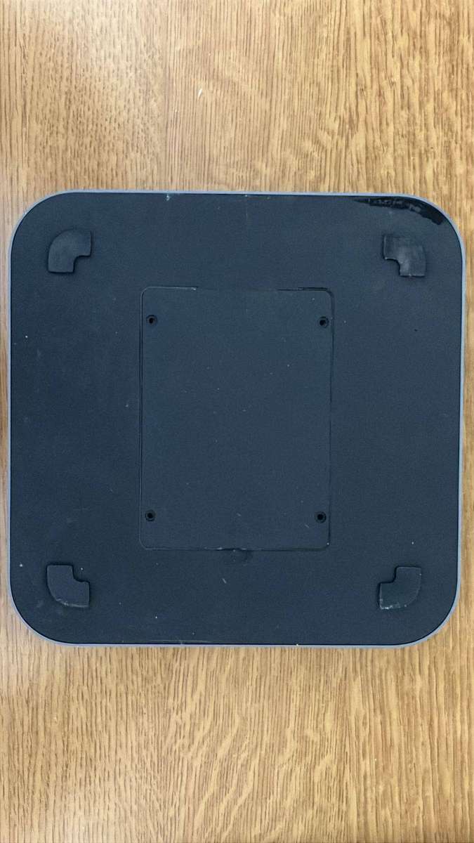Desktop Dock with Hard Drive Connection, details below