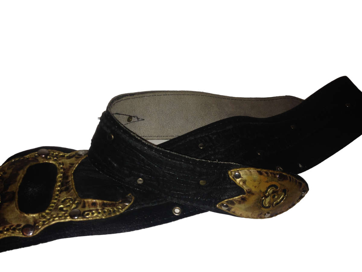 Stunning Collection of 3 x 1980's Retro/Vintage Leather Ladies Belts Plus 1 x Belt Free