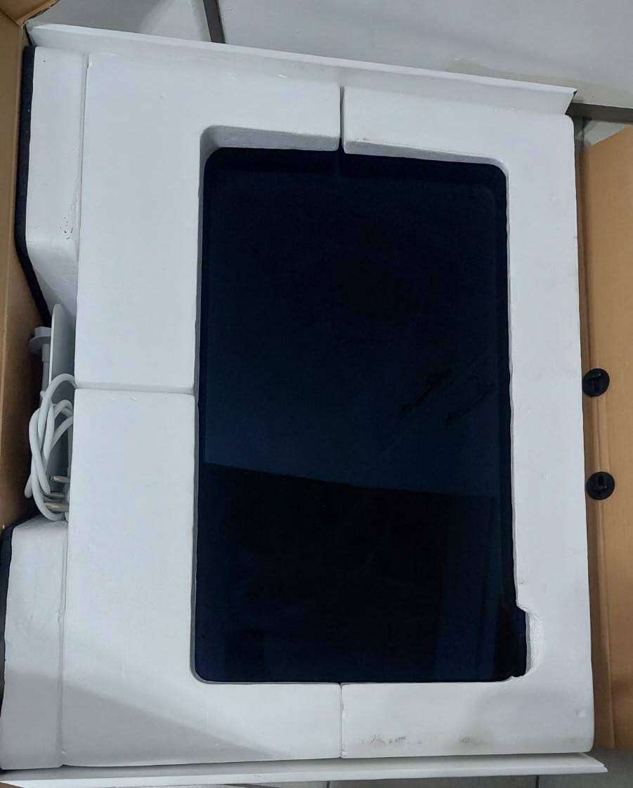 27inch iMac with Retina 5K display (2020/2021 late model)