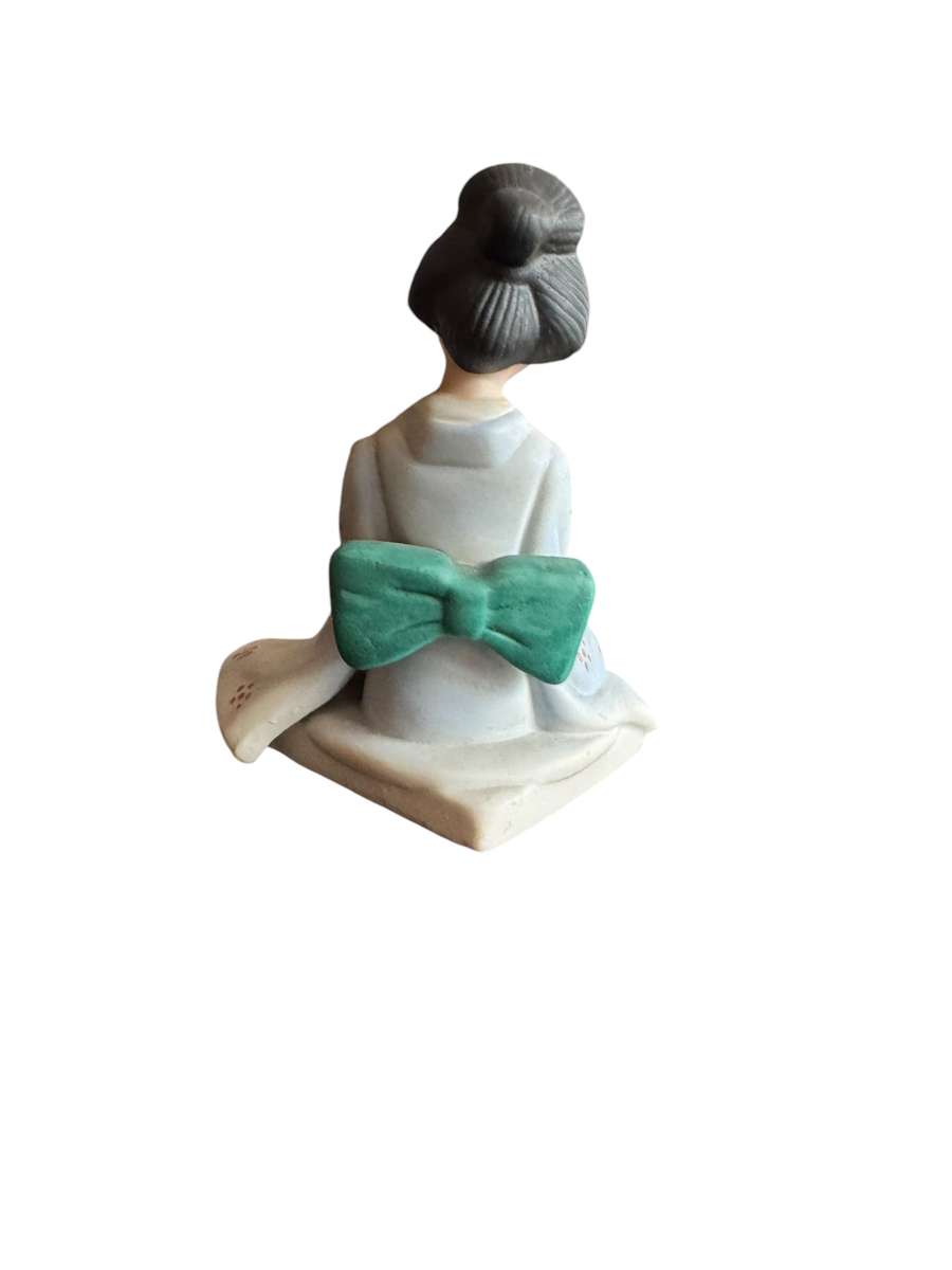 Oriental lady ornament