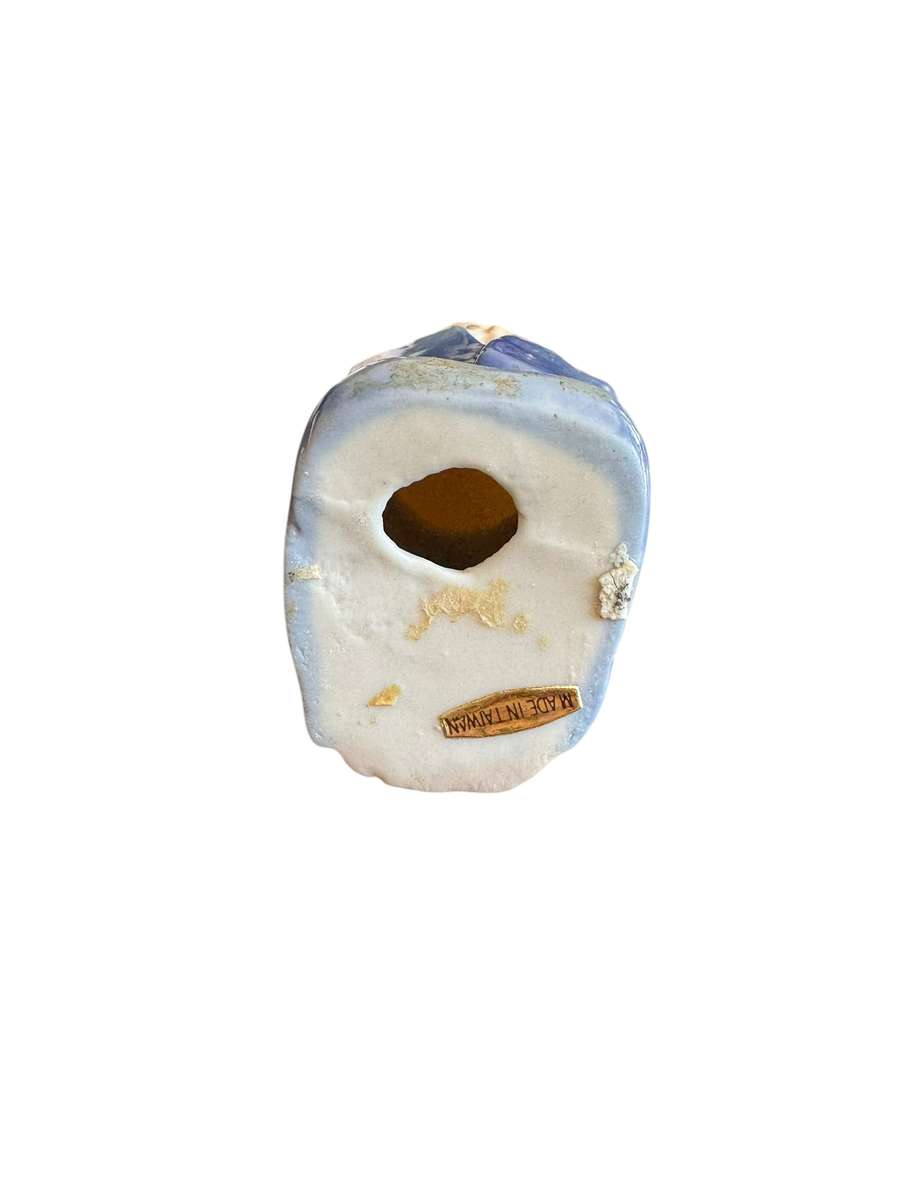 Praying girl ornament