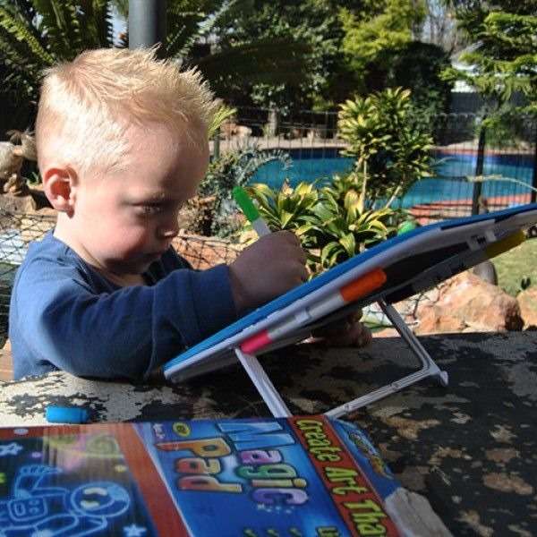 Magic Light-Up Drawing Sketchpad - Pack of Three