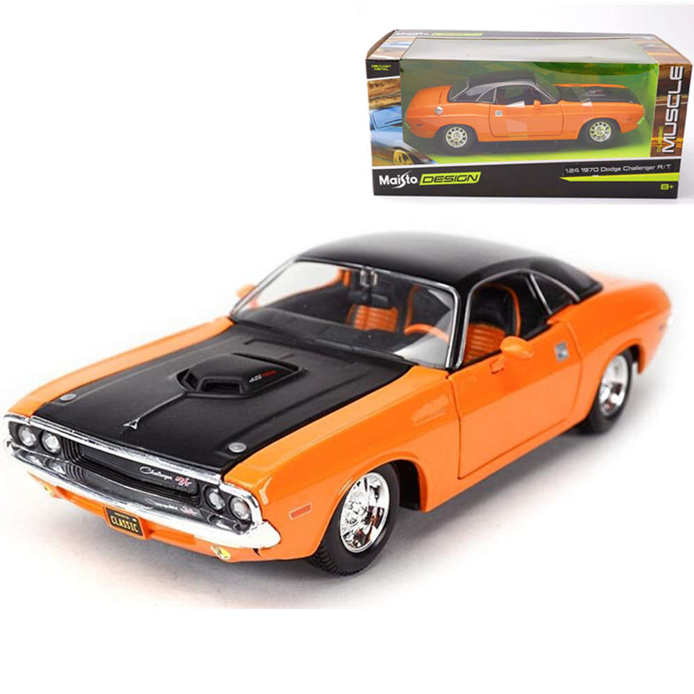 Dodge Challenger R/T 1970 Diecast 1:24 Model Car - Orange