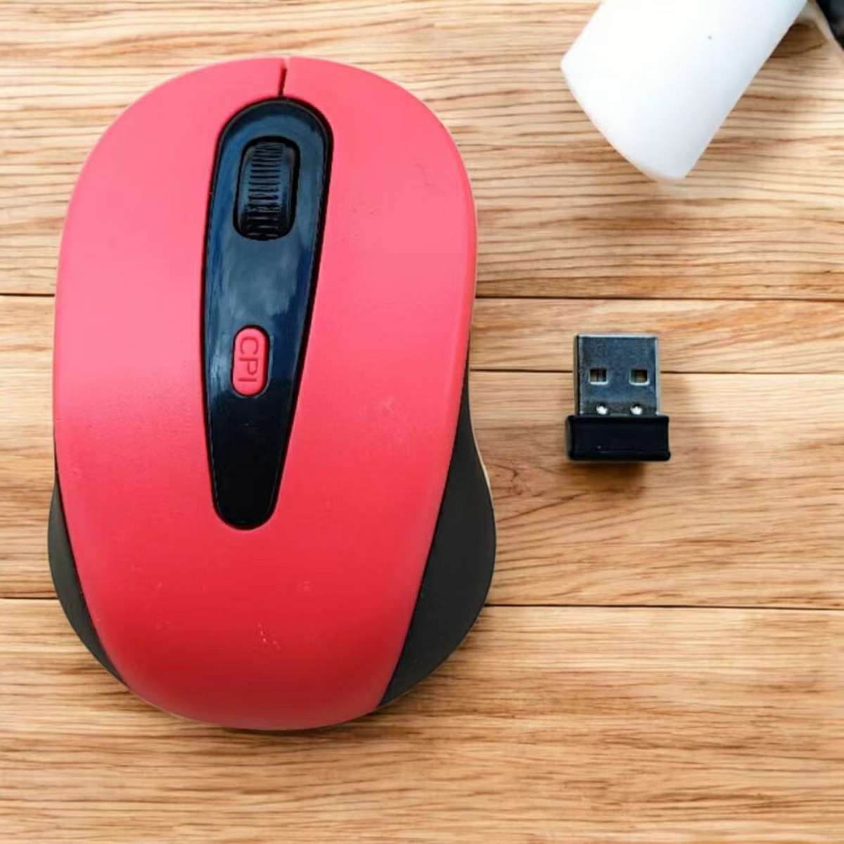 Wireless USB  Mouse for Laptop PC MAC Book - Red Mouse Secondhand