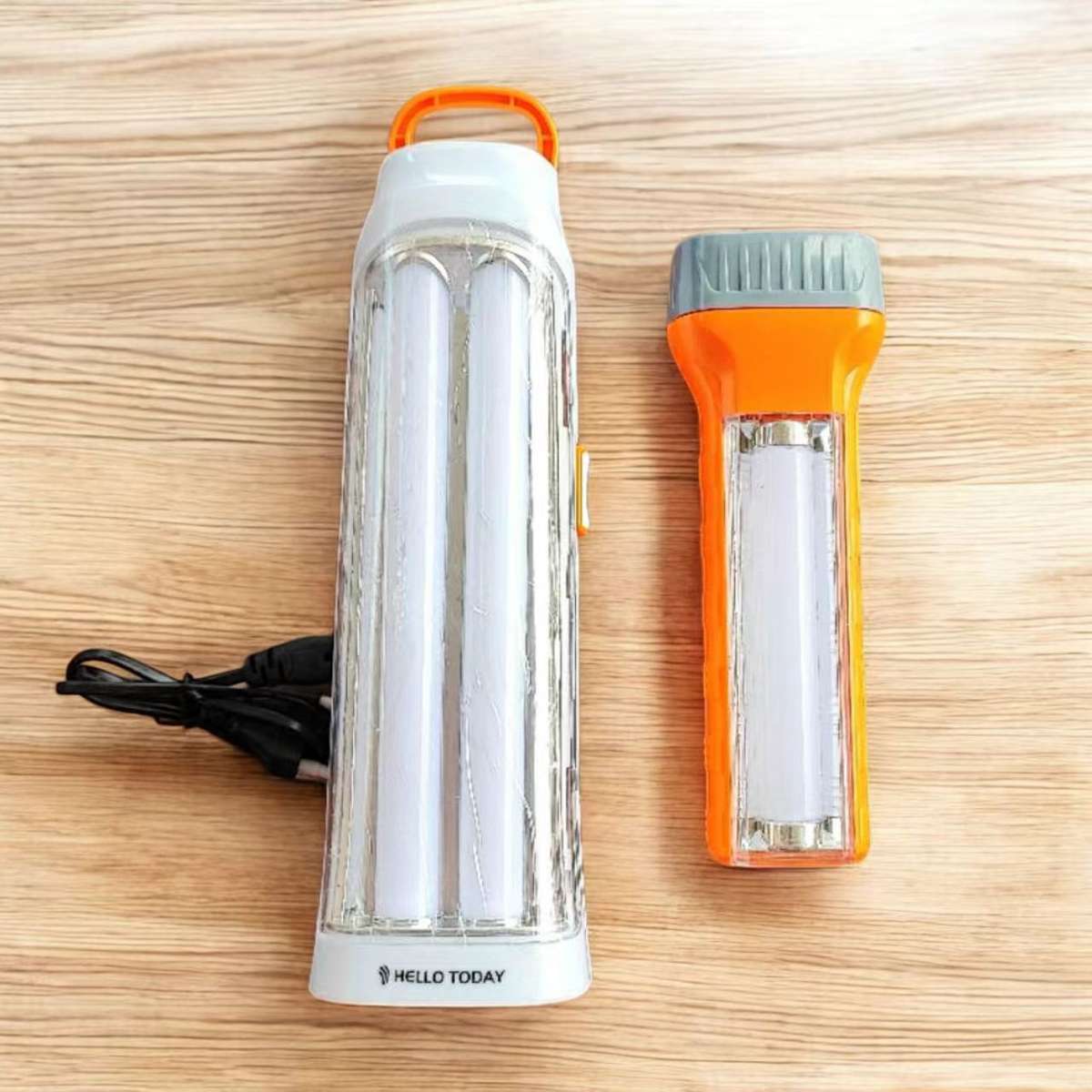 Rechargeable 2 Mode LED Tube Light with 1 Torch - Secondhand