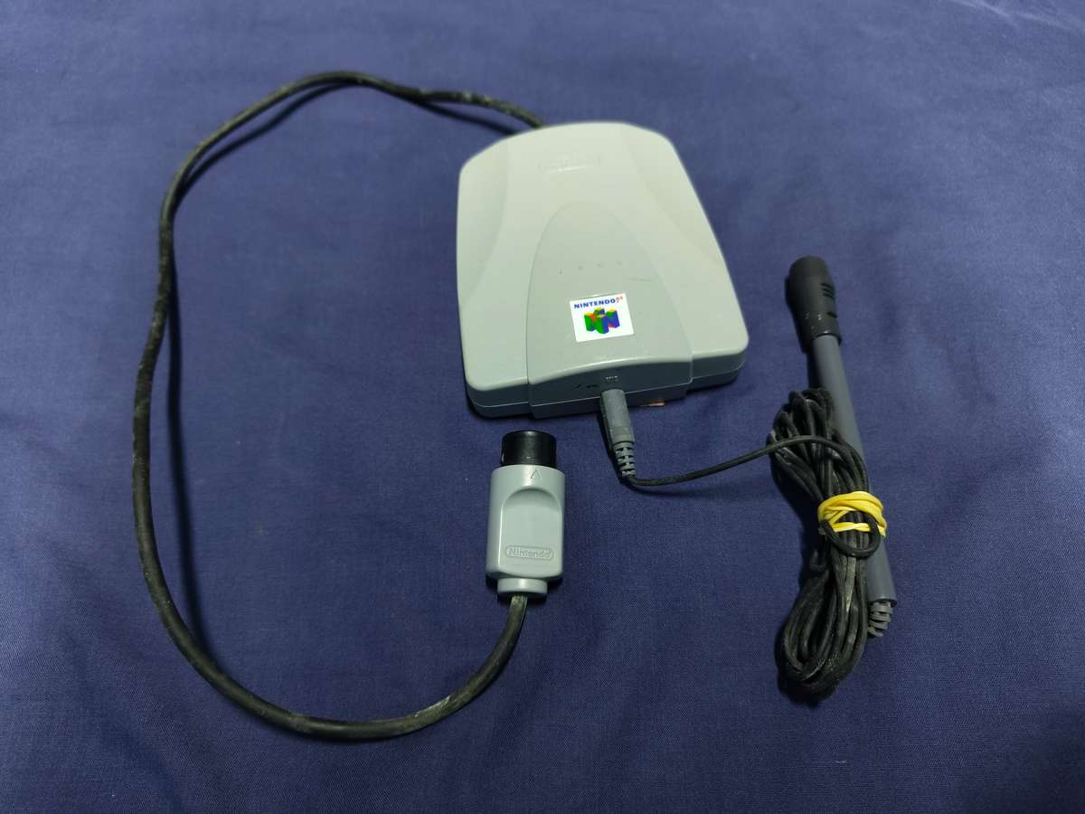 Hey You Pikachu for Nintendo 64 with microphone