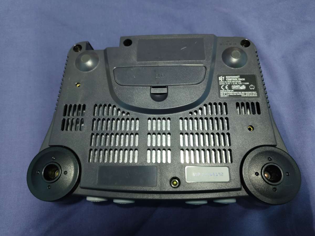 NINTENDO 64 CONSOLE