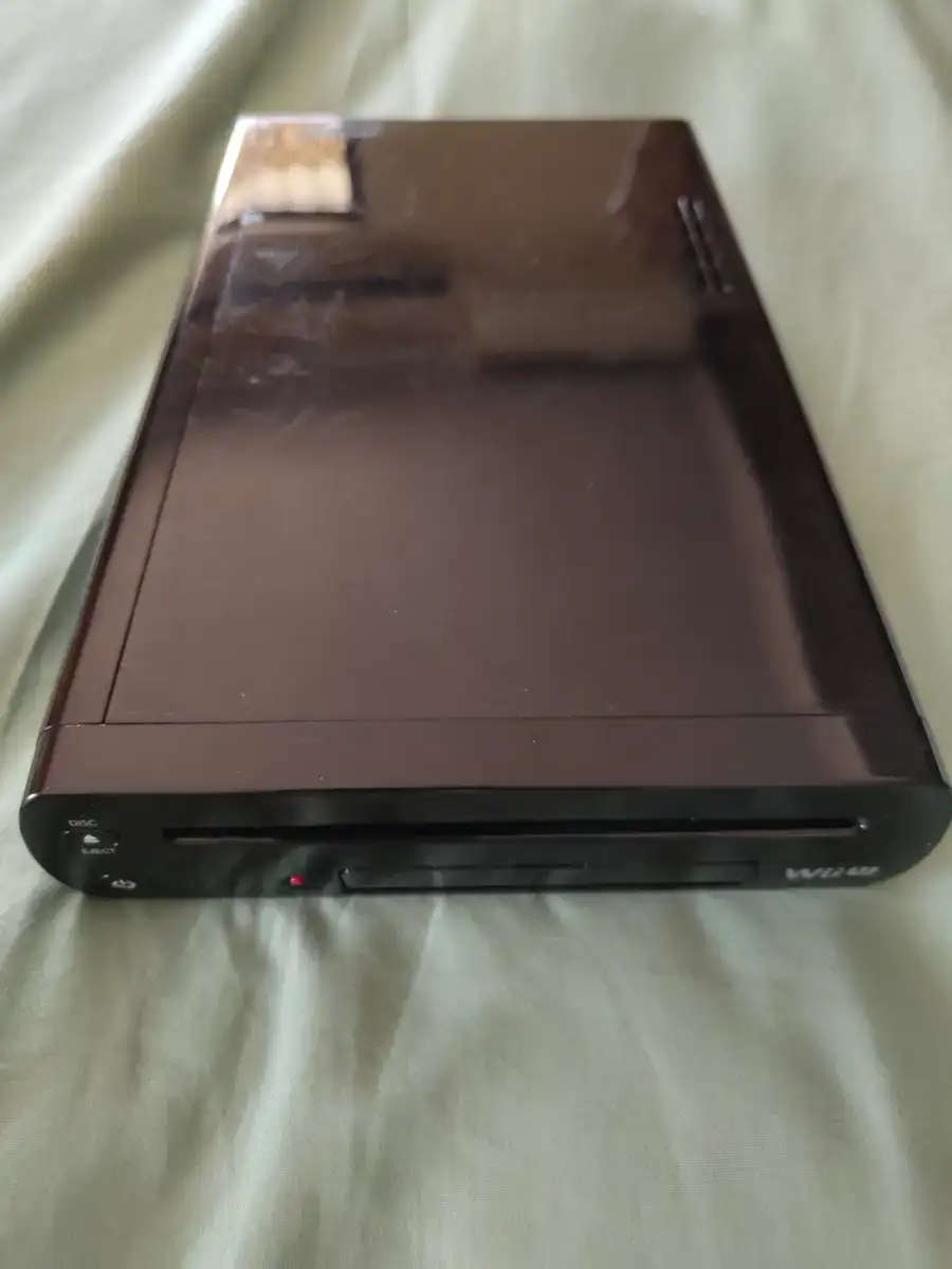 Nintendo Wii U Deluxe and Games