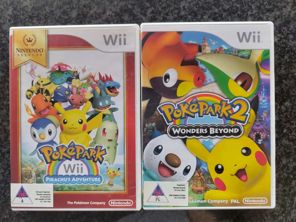 Nintendo Wii U Deluxe and Games