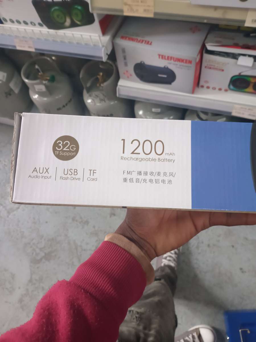 WIRELESS SOUND BAR BLUETOOTH SPEAKER| CLEAR STEREO AND SOUNDBASS||BARGAIN