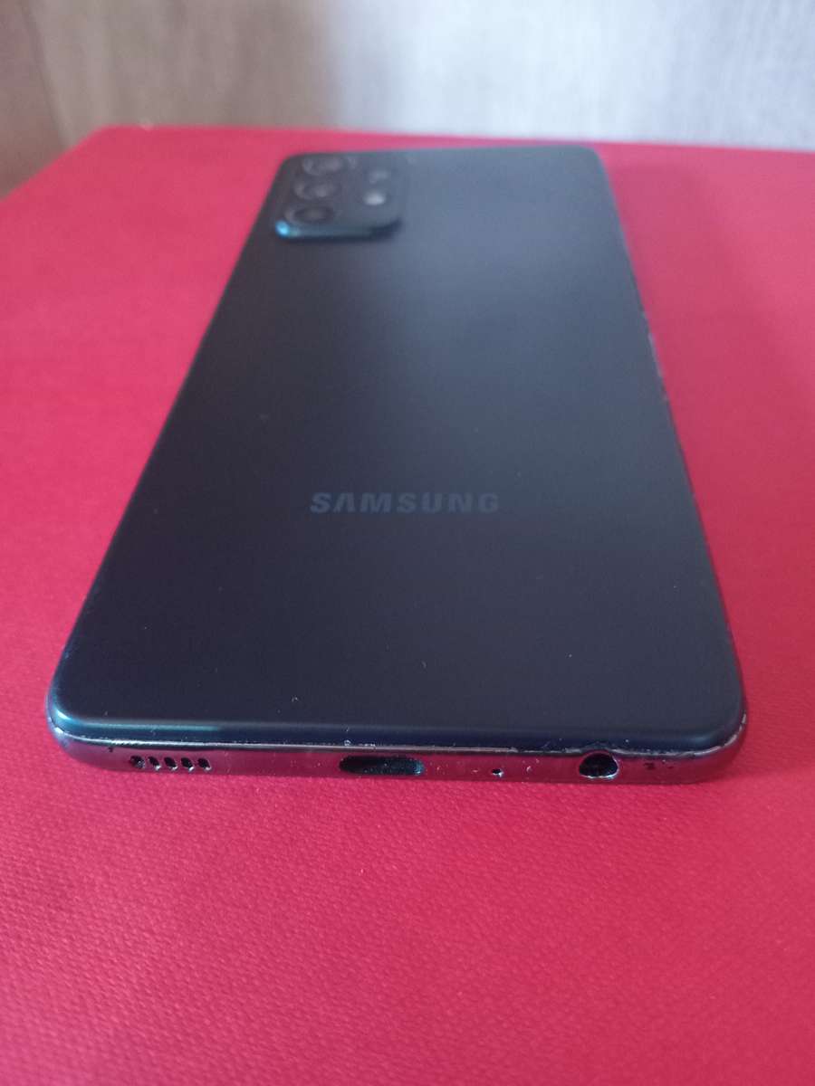 SAMSUNG GALAXY A52 5G SMARTPHONE || 128G/6G, 64MP QUADRUPLE CAM,4K, AMAZING PHONE