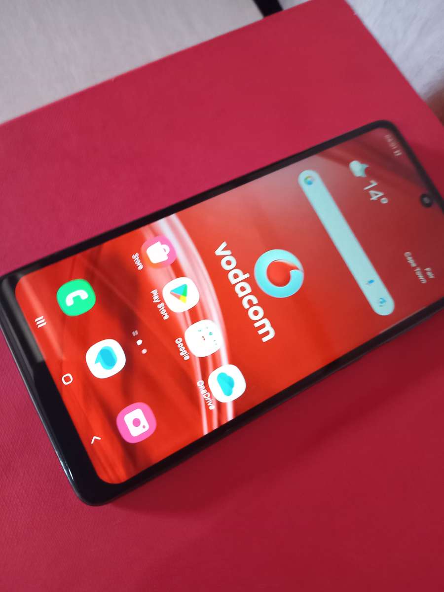 SAMSUNG GALAXY A52 5G SMARTPHONE || 128G/6G, 64MP QUADRUPLE CAM,4K, AMAZING PHONE