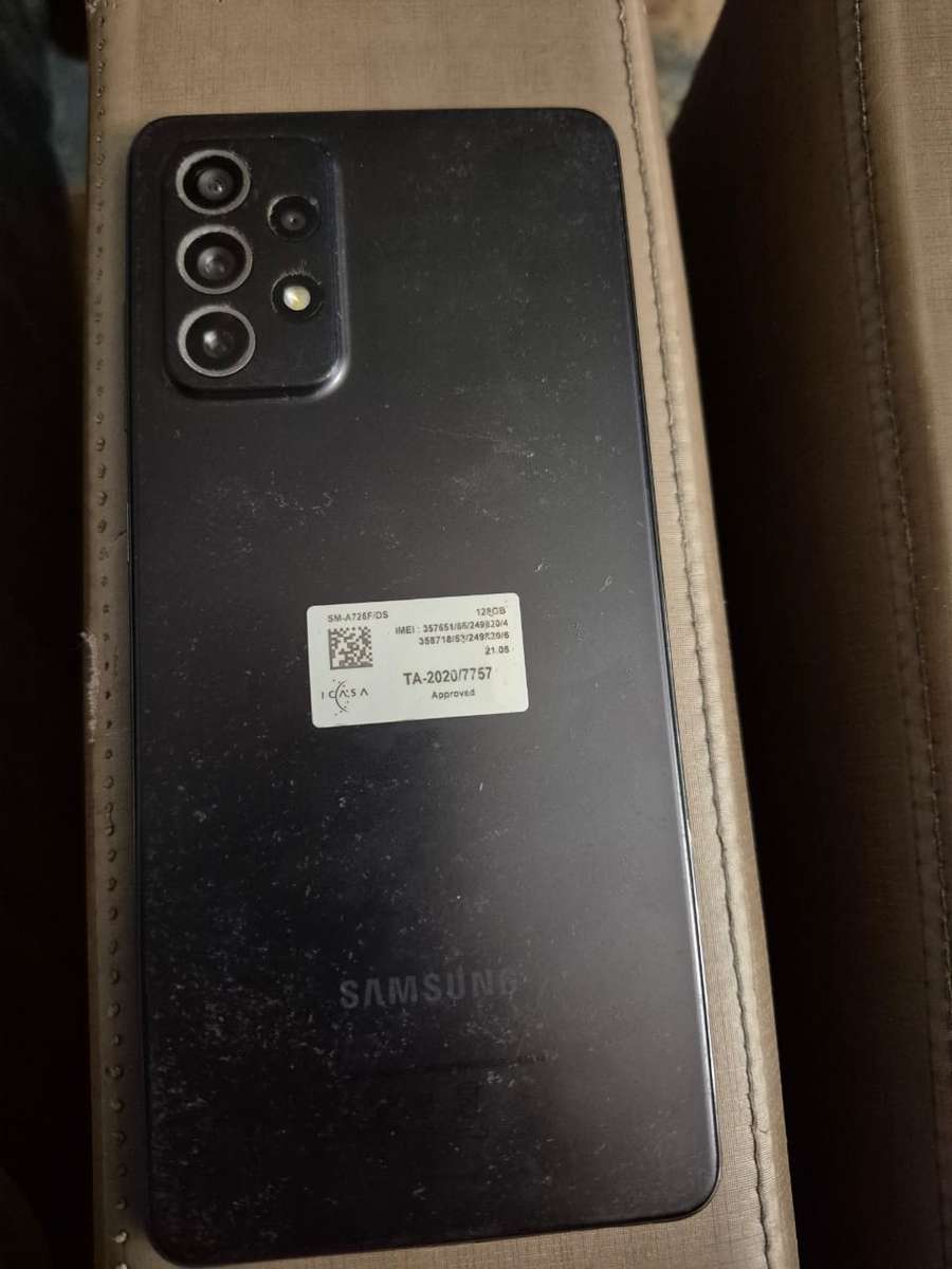 LIKE NEW ONE SAMSUNG SMARTPHONE A72 5G|| 128G/6G,FHD 64MP QUADRUPLE CAM,IN-DISPLAY FINGERPRINT