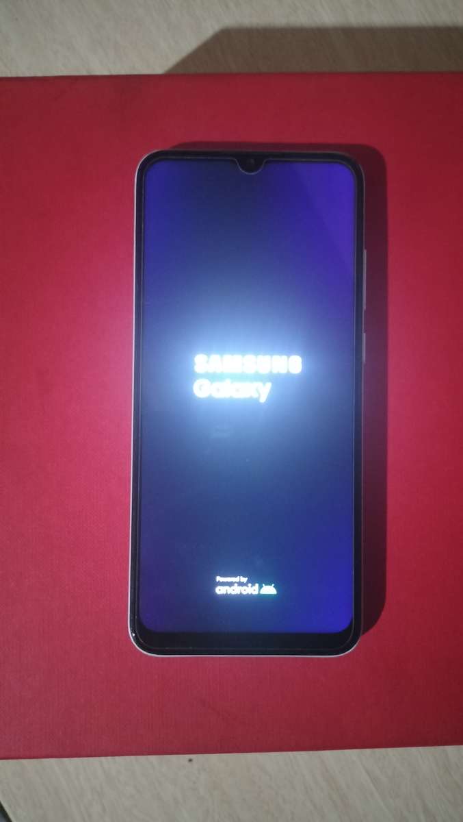 SAMSUNG GALAXY A04E | CLEAN AND BEAUTIFUL PHOTOS