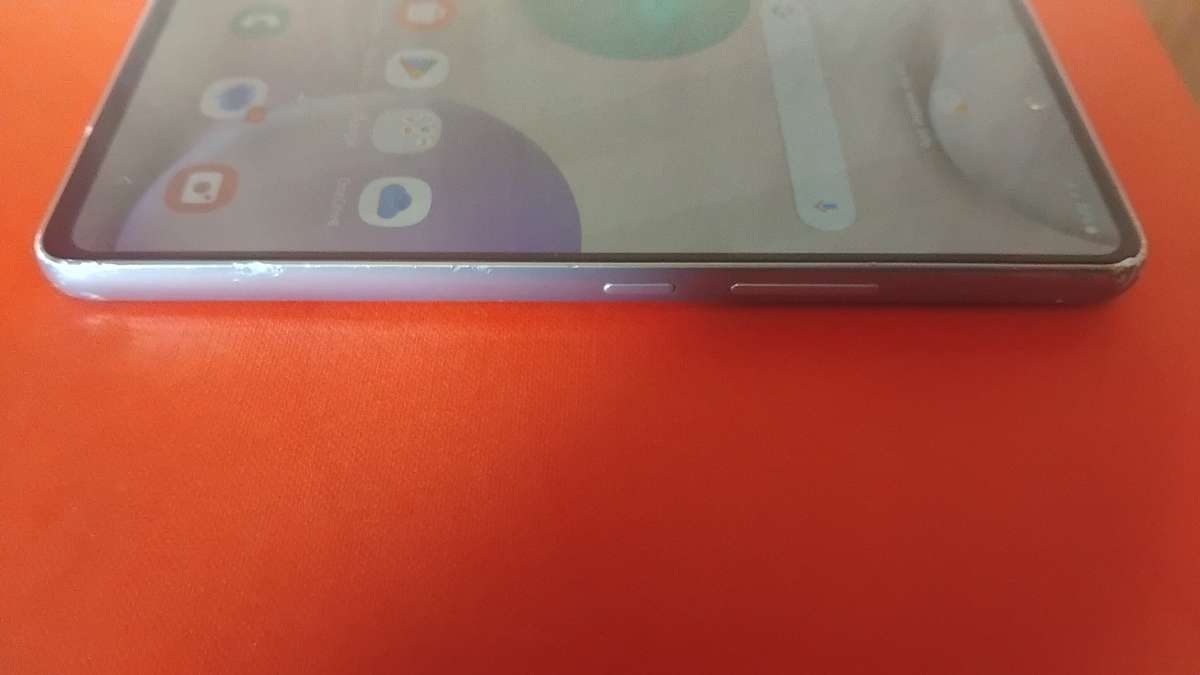 SAMSUNG GALAXY A53 5G/ QUADRUPLE 64MP CAMERA, 128G/6G,IN-DISPLAY FINGERPRINT