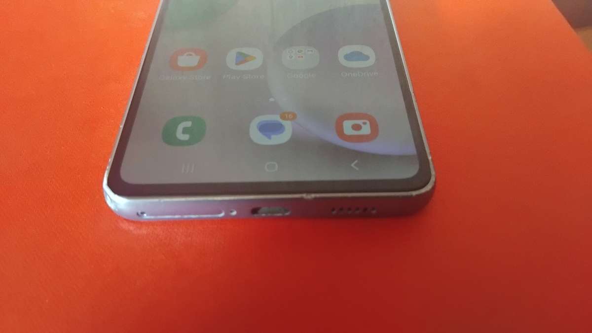 SAMSUNG GALAXY A53 5G/ QUADRUPLE 64MP CAMERA, 128G/6G,IN-DISPLAY FINGERPRINT