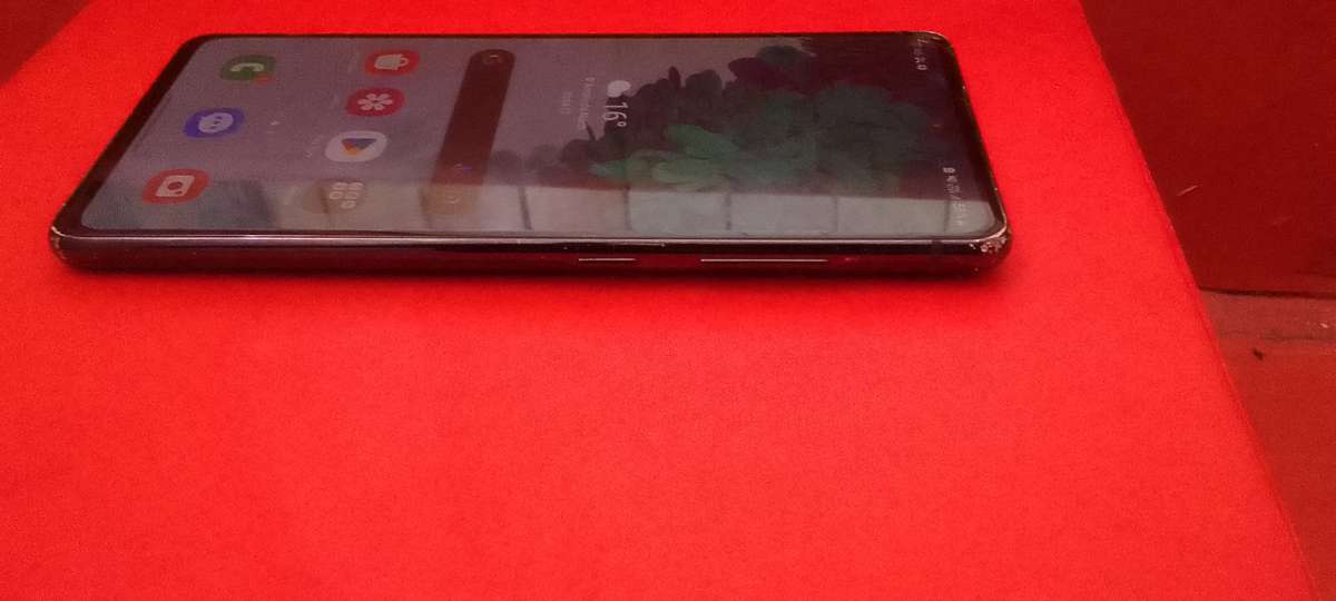 SAMSUNG GALAXY S20 FE || 128G/6G, IN-DISPLAY FINGERPRINT, TRIPLE CAM,MONSTER SPECS