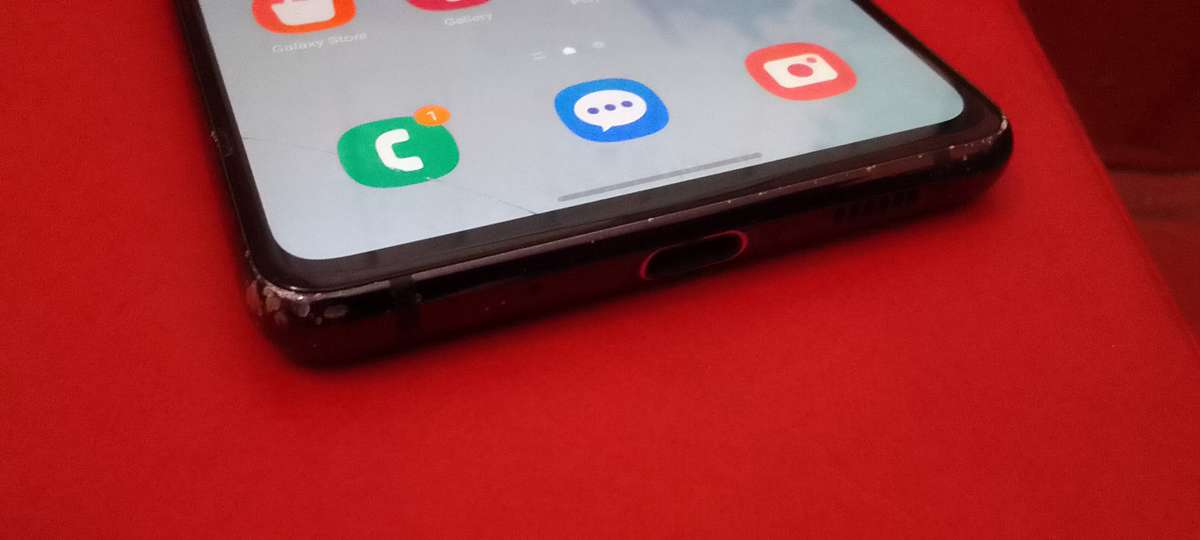 SAMSUNG GALAXY S20 FE || 128G/6G, IN-DISPLAY FINGERPRINT, TRIPLE CAM,MONSTER SPECS