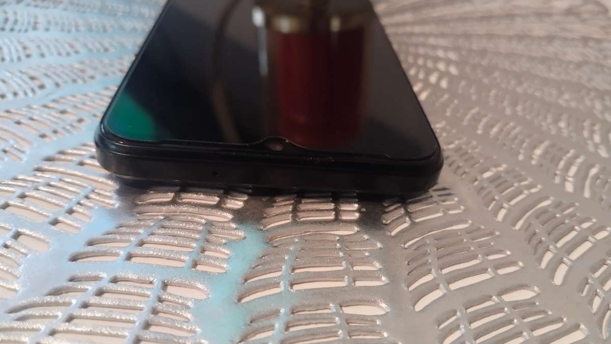 LIKE NEW ONE HONOR X6 SMARTPHONE|| 50MP TRIPLE CAMERA,90HZT HD DISPLAY, FINGERPRINT, BARGAIN