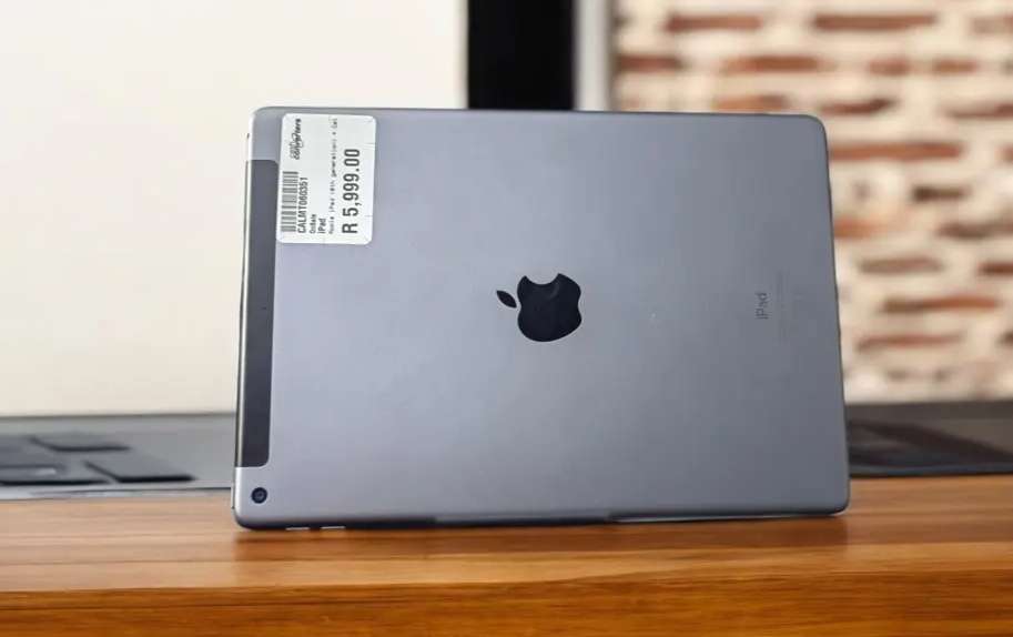 Apple iPad 10.2" 32GB WiFi 8th Gen