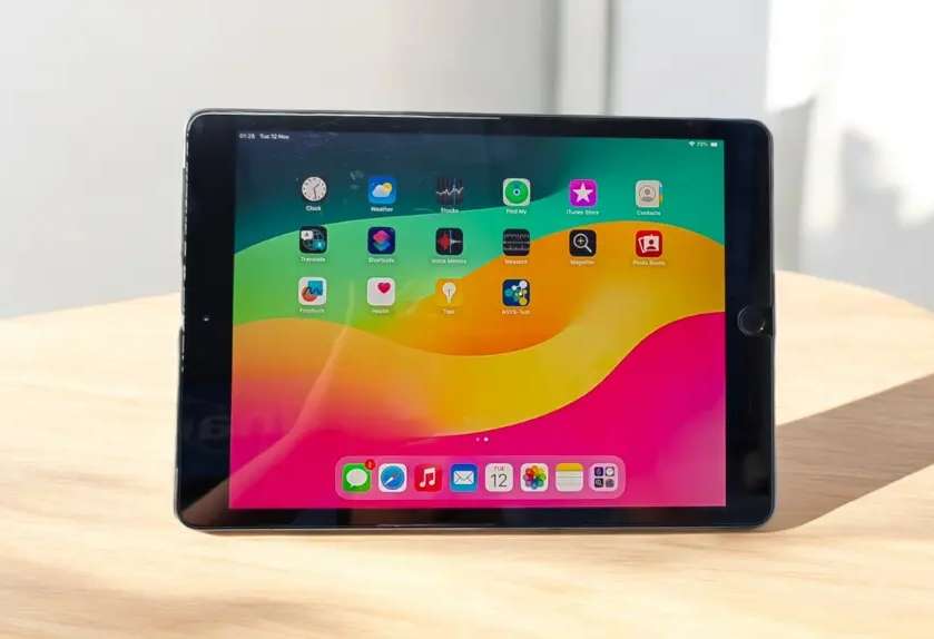 Apple iPad 10.2" 32GB WiFi 8th Gen