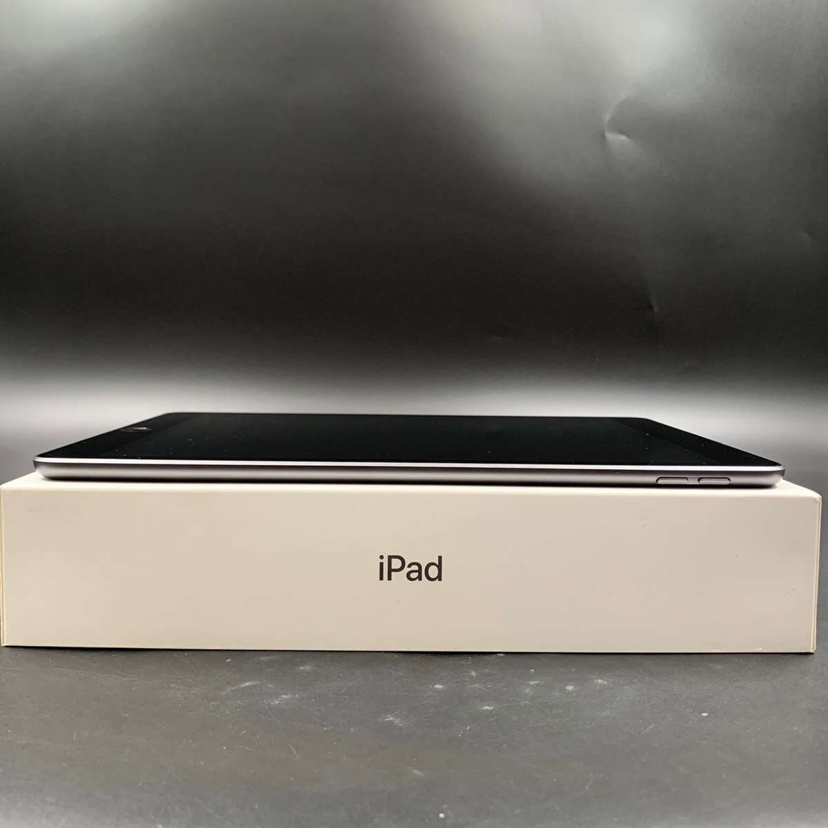 Apple iPad 10.2" 32GB WiFi 8th Gen