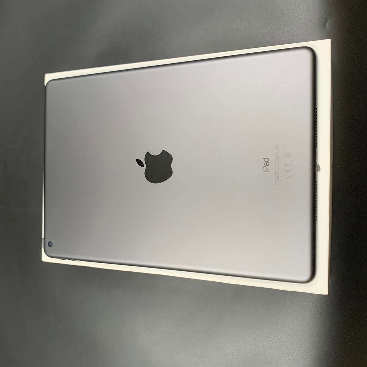 Apple iPad 10.2" 32GB WiFi 8th Gen