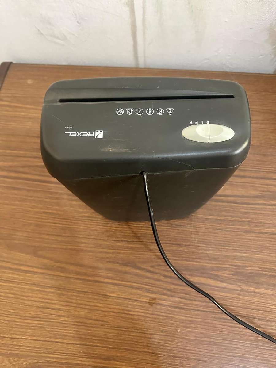 PAPER SHREDDER