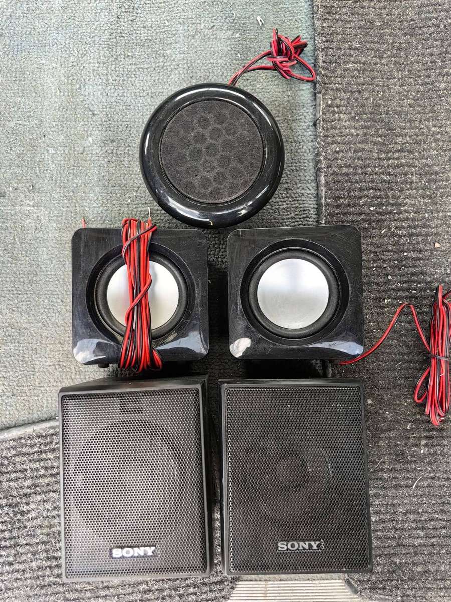 SPEAKERS