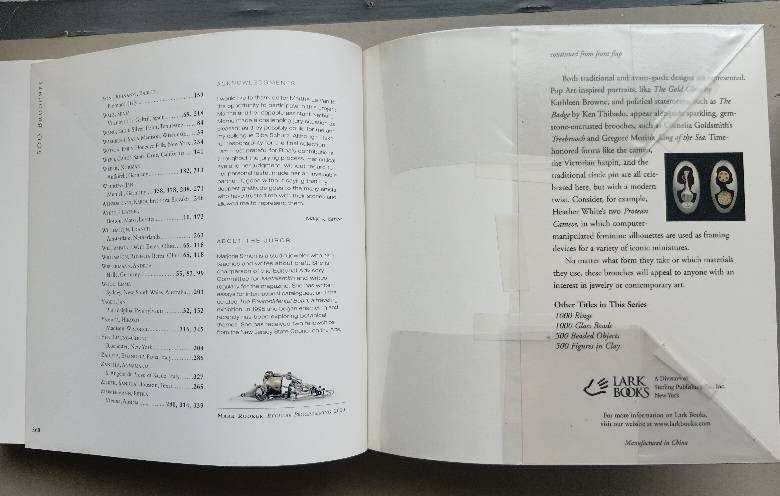 4 x Jewellery books: 1000 Rings, 500 bracelets, 500 enameled objects, 500 brooches