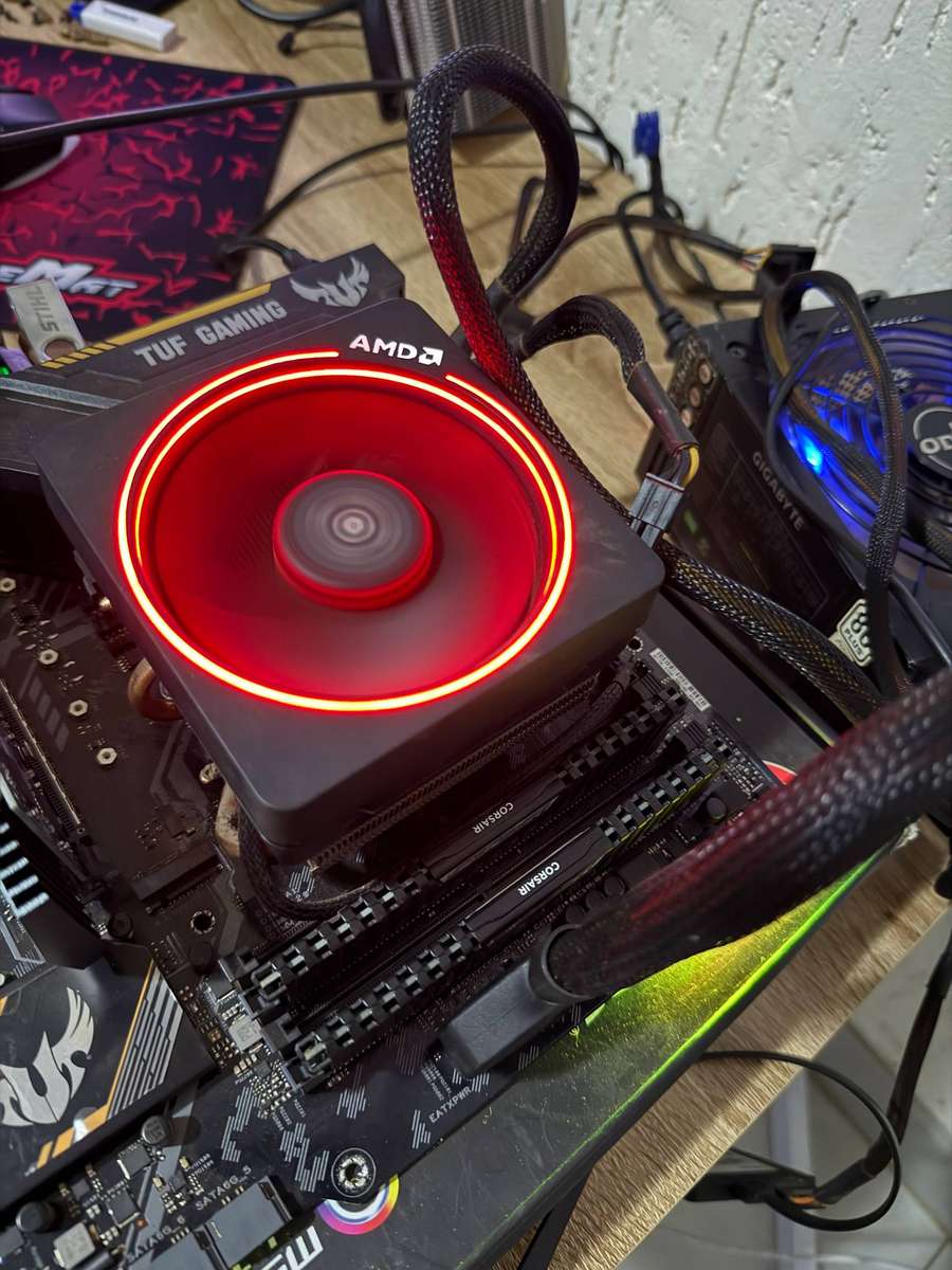 16GB Corsair Vengeance Ram DDR4 2666Mhz